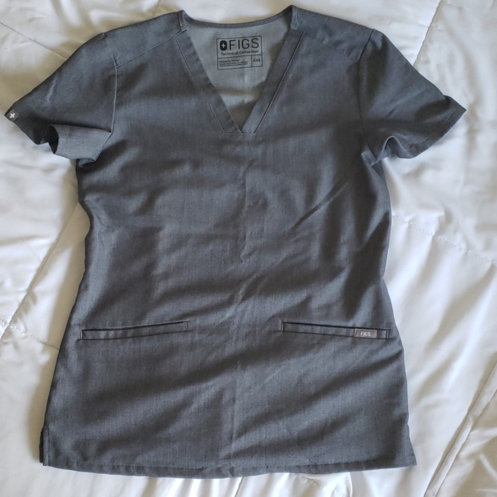 FIGS graphite scrub top